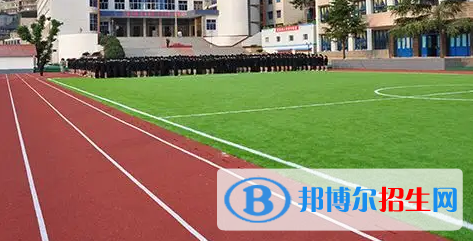 重庆2023年幼师学校与中专哪个好