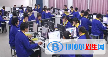 广西2023年职业技术计算机学校哪个专业好