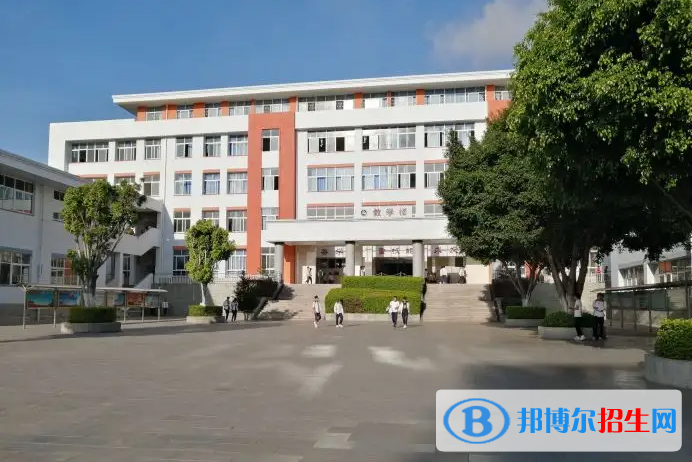 云南2023年学铁路学校好不好