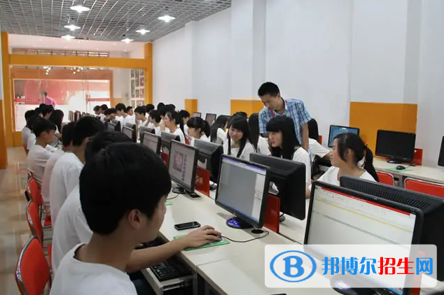 贵州2023年中专电子商务学校可以考大专吗
