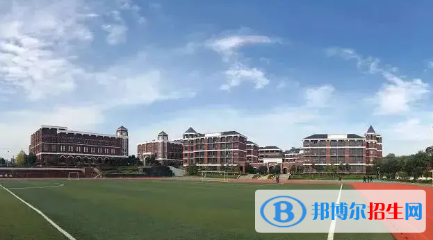 宜昌龙盘湖国际学校初中部2023年入学考试