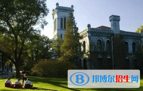 北京市通州区潞河中学2023年学费、收费多少