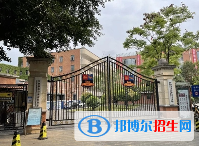 牛津国际公学成都学校初中部怎么样2