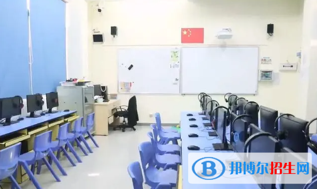 城市绿洲学校初中部2023年学费标准