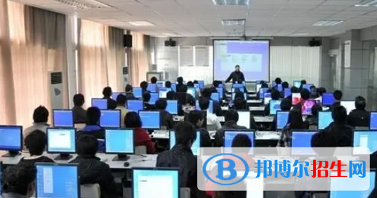 广西2023年计算机学校什么专业好