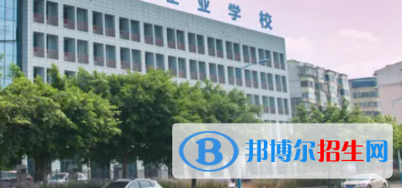 广西2023年计算机学校报什么专业好