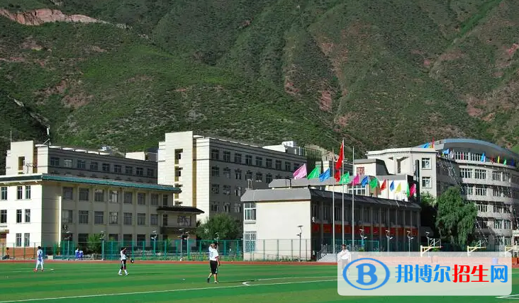  西藏2023年初中毕业报什么中专学校最好