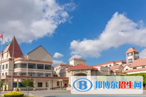 中加枫华国际学校初中部2023年课程体系