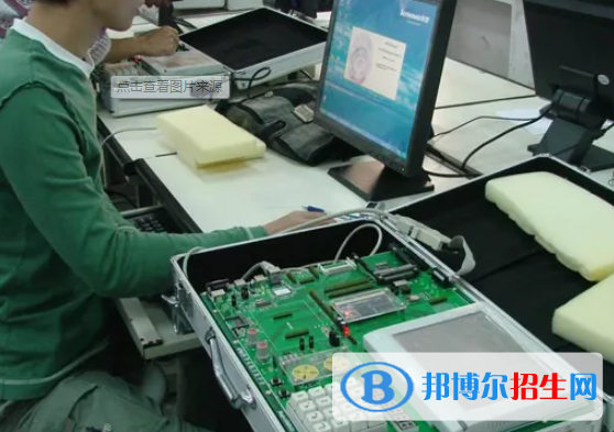 广西2023年中专计算机学校都有什么专业
