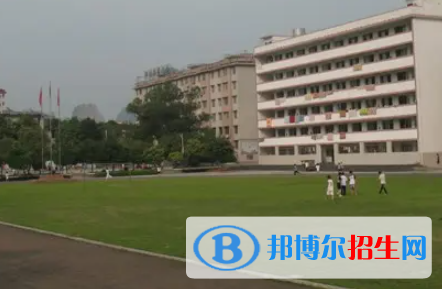 广西2023年上计算机学校学啥专业好