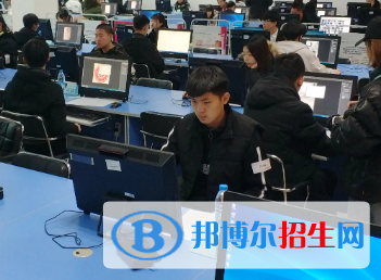 广西2023年计算机学校专业学什么