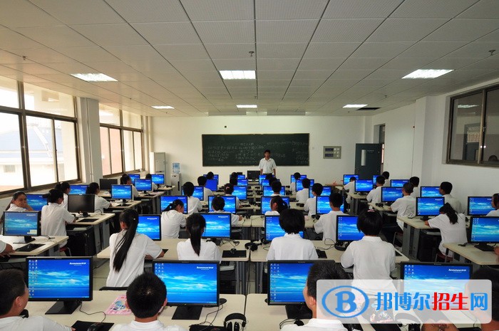 四川2023年上计算机学校有哪些专业