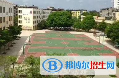 广西2023年哪个计算机学校最好