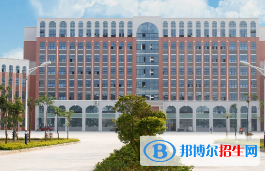 广西2023年读计算机学校学什么好