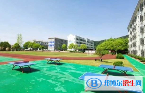 杭州2023年中专学校一般上几年