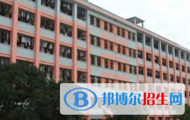 广西2023年哪里的计算机学校比较好