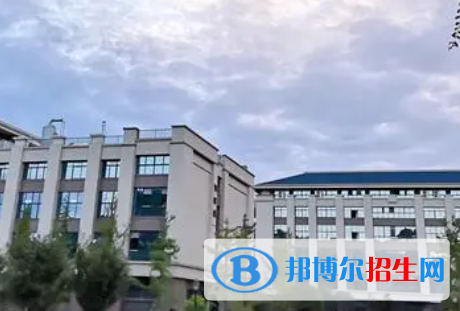 眉山药科职业学院是大专还是中专（眉山药科职业学院）