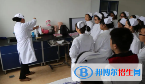 浙江2023年女生读中专学校学什么专业好