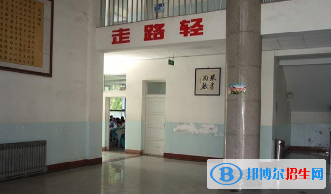 甘肃省酒泉中学2023年招生办联系电话 
