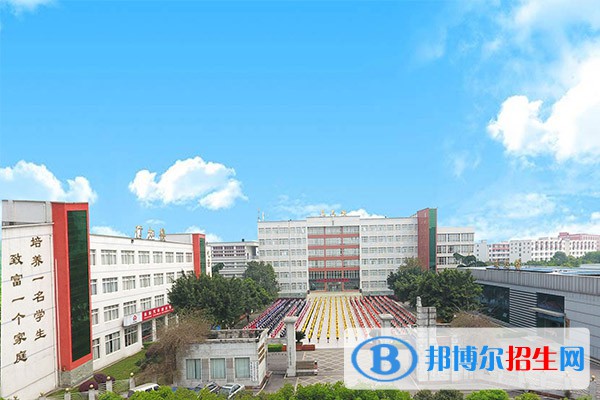 四川2023年计算机学校哪个比较好