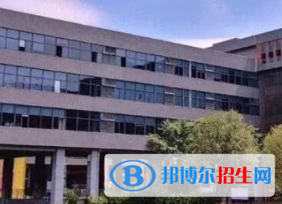 重庆艺术工程职业学院是大专还是中专（重庆艺术工程职业学院）