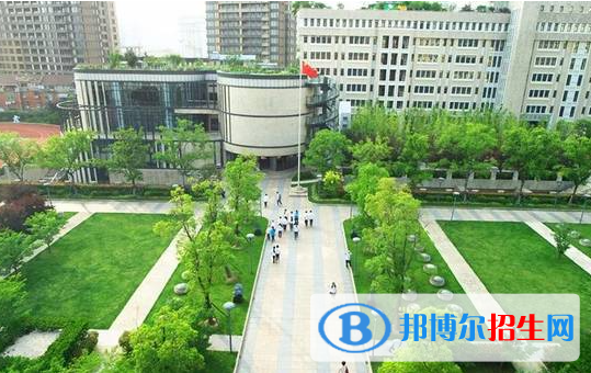 上海市西中学国际部2023年学费标准2