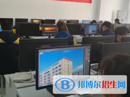 广东2023年上计算机学校学什么专业好