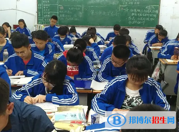 黑龙江省2022年高考历史类位次和一分一段表（2023参考）