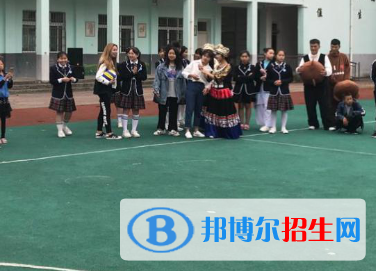 2023贵州黔南州在招生的中职学校都有哪些