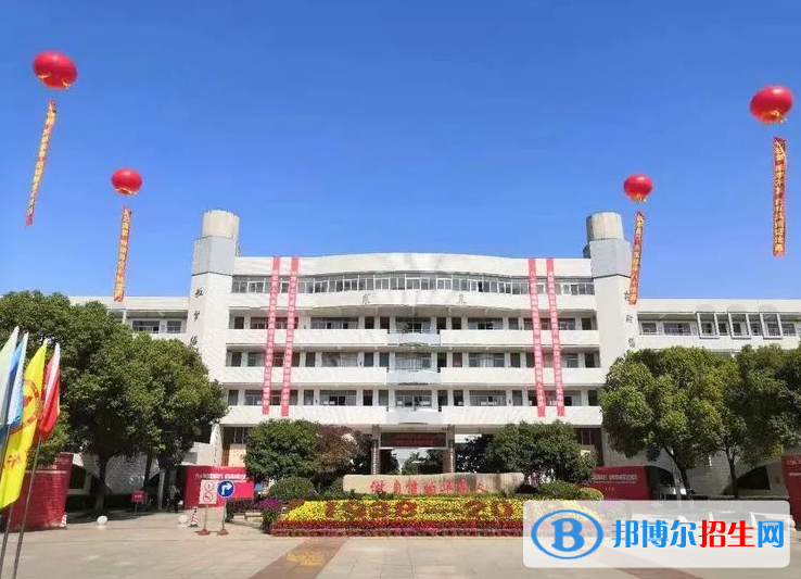 江阴市华士高中录取分数线(2022江阴市华士高中)
