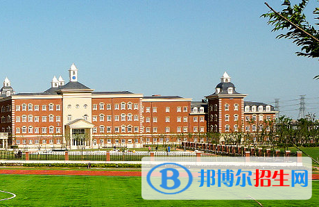 上海惠灵顿国际学校初中部2023年报名时间2