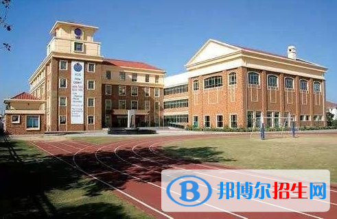 上海惠灵顿国际学校初中部2023年入学考试2