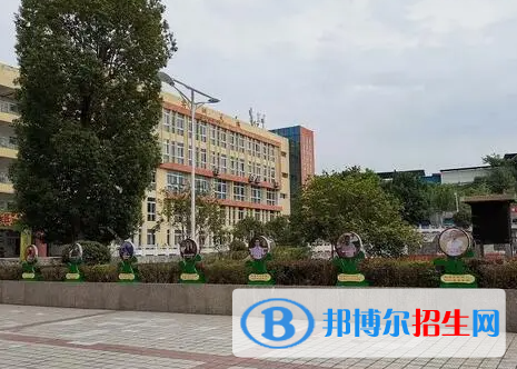 重庆市开州区职业教育中心2023年地址在哪里