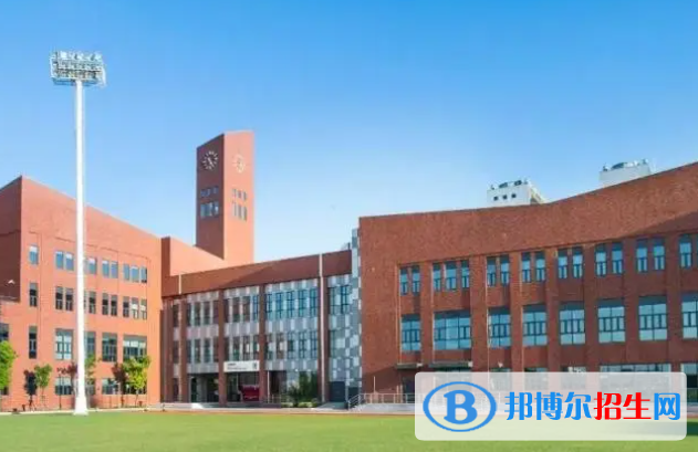 上海德闳学校初中部2023年学费标准