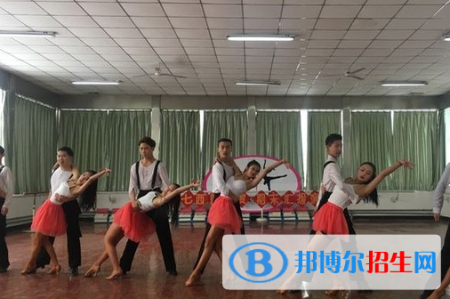 西安舞蹈职业学校2023年招生办联系电话