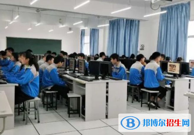 2023年施秉县中等职业技术学校招生录取分数线