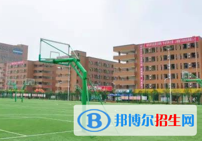 2023四川希望汽车技师学院多少钱(学费明细)