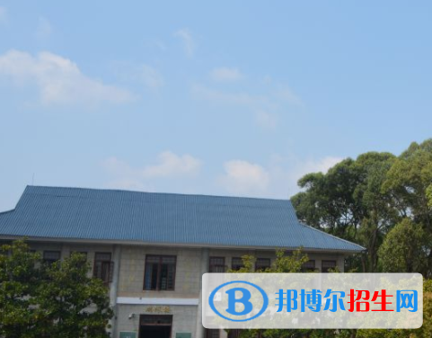 2023机械制造技术专业的四川中职学校有哪些？