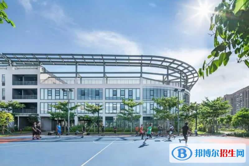 2023北京大学附属中学海口学校多少钱(学费明细)