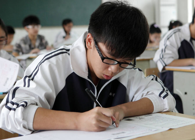  2023年贵州高考专科志愿填报时间