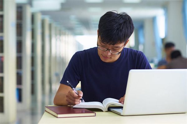 成都工业学院建筑工程专业介绍