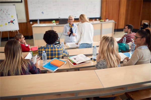 重庆排名靠前的公办职业学校 重庆考不上高中读什么公办职业学校好