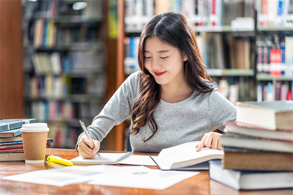 宝鸡公办服装设计学校有哪些 宝鸡公办服装设计学校名单一览表