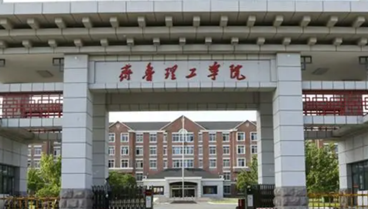 中国大学新闻学专业排名（应用型）-校友会2023最新排名