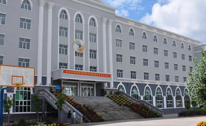 2023内蒙古重点技校排名 
