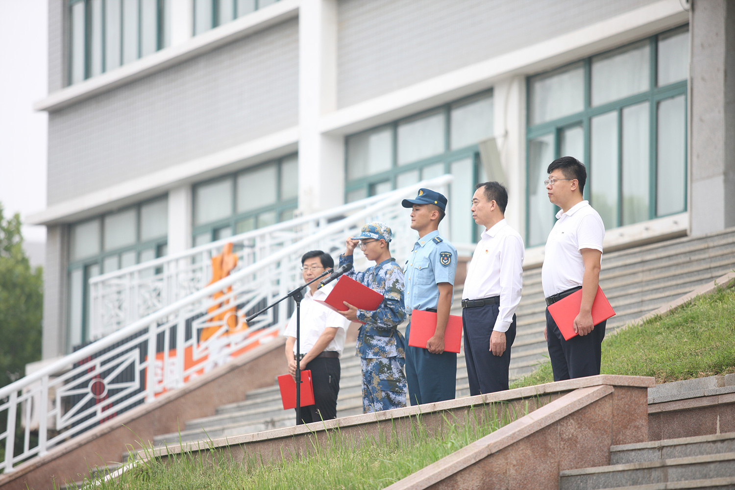 潍坊商业学校2023级新生军训开营啦!