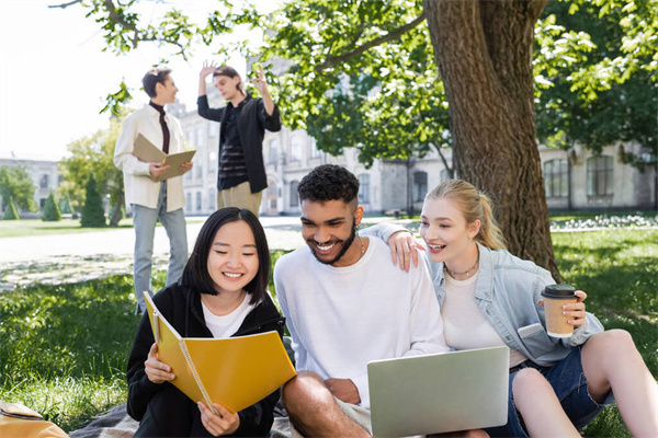 吉林大学奖学金有多少钱