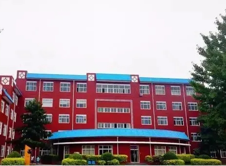 北大附属实验学校地址，乘车路线