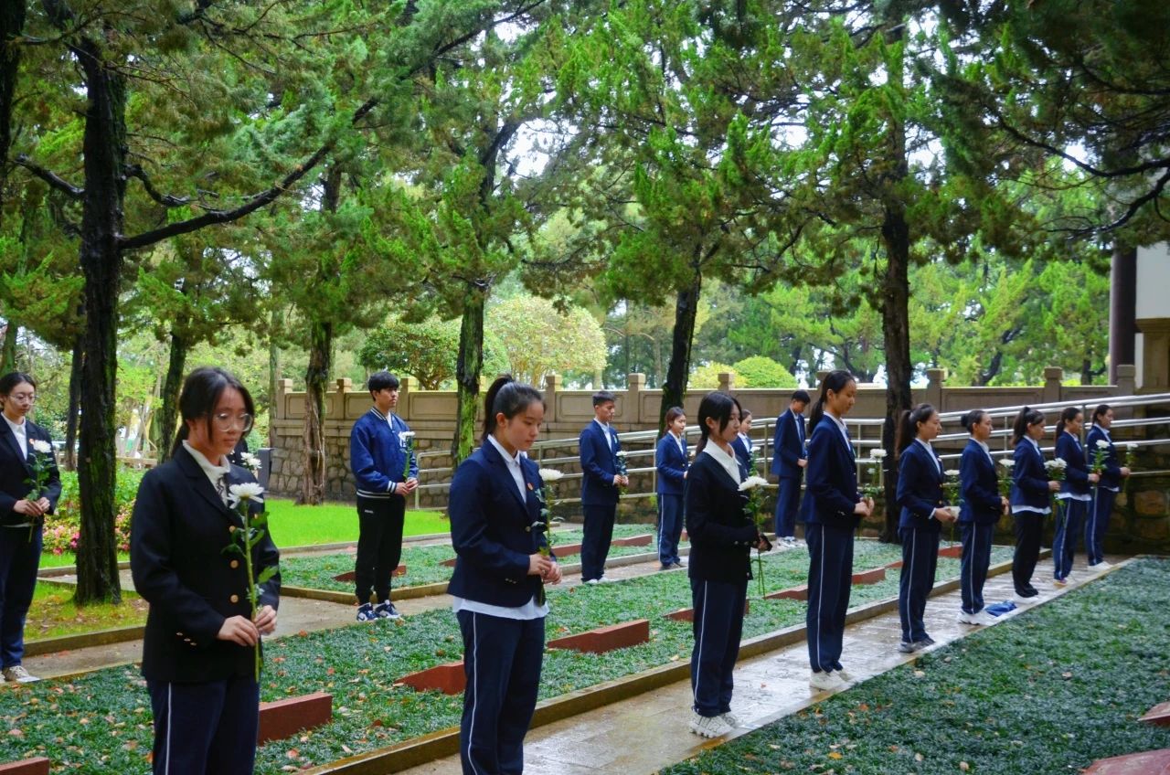 苏州横山烈士陵园烈士图片