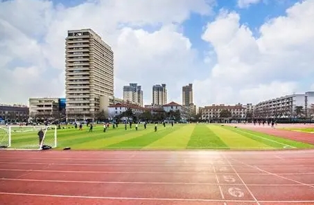 重庆市北山中学校地址，乘车路线